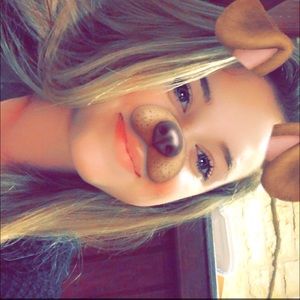 Meet your Posher, Skylar